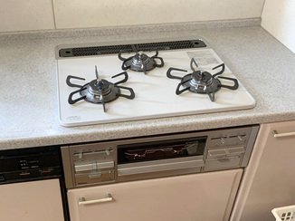 小工事 お掃除ラクラク！安全機能も搭載した安心して使えるガスコンロ